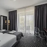Rewita Imperial Feriested